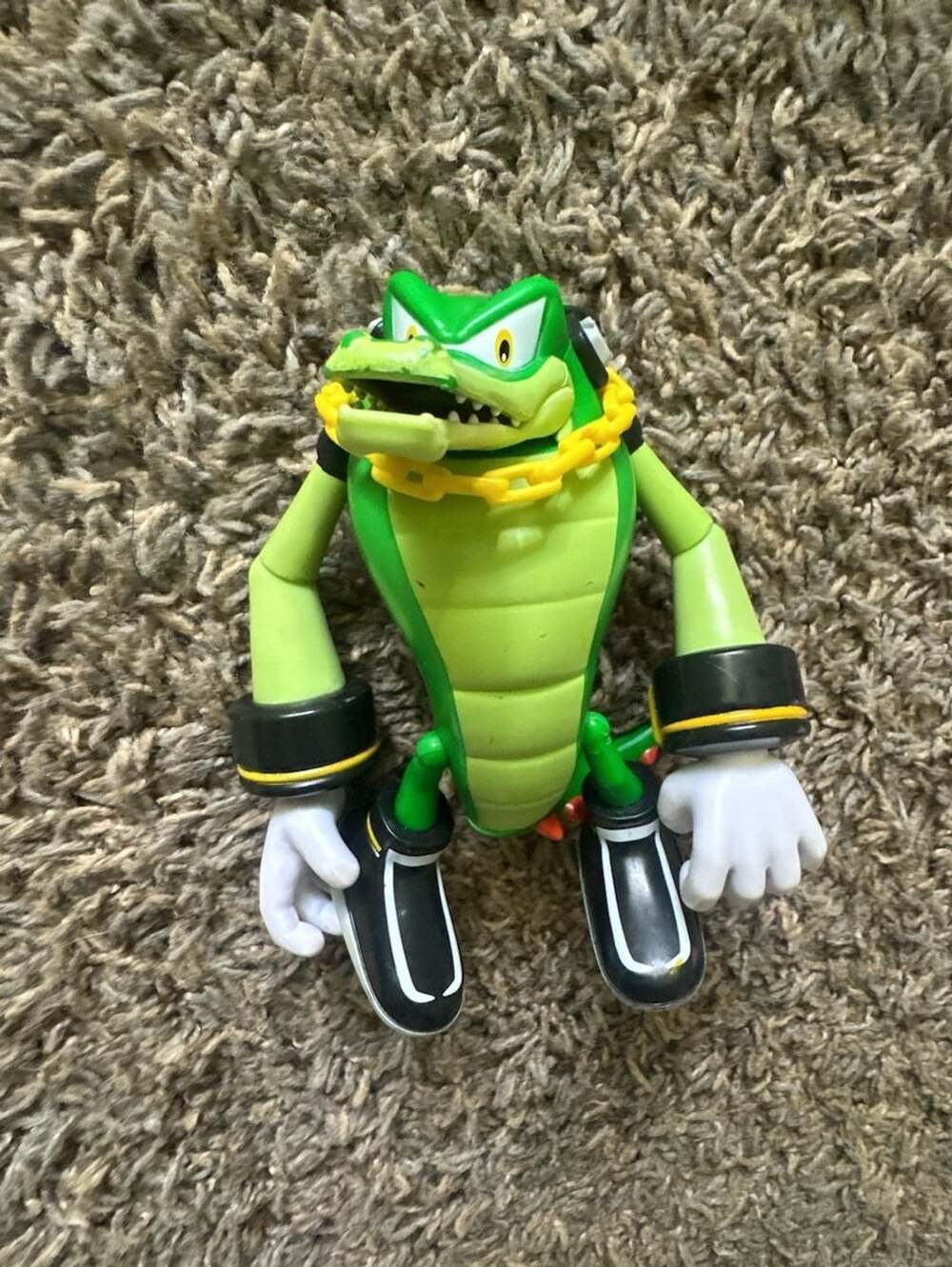 Sonic the Hedgehog Vector the Crocodile Action Figure